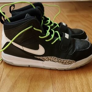 Jordan legacy 312 kids